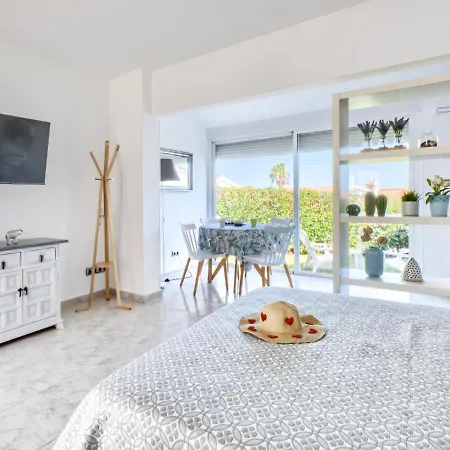 Apartamento Gorgeous 31 La Gaviota, Alcantara, Wifi, Pool *